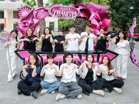 1900 SKY VENUS: Tiểu sử của quán quân Tiktok Live Vietnam Star Park 2025