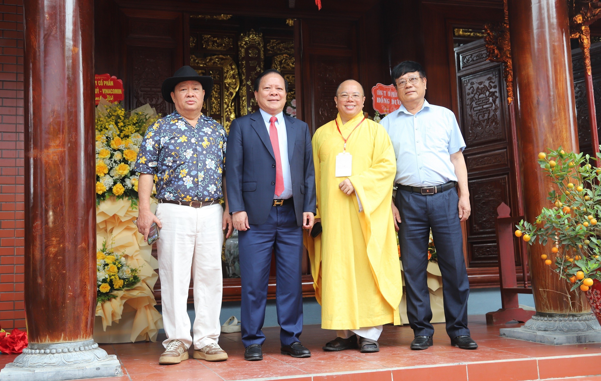 6-tham-phu-mau-1777820121 6-tham-phu-mau-1777820121.jpg