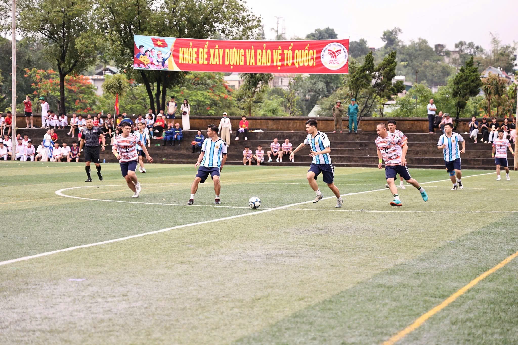 dong-nguoi-1779198586 dong-nguoi-1779198586.jpg