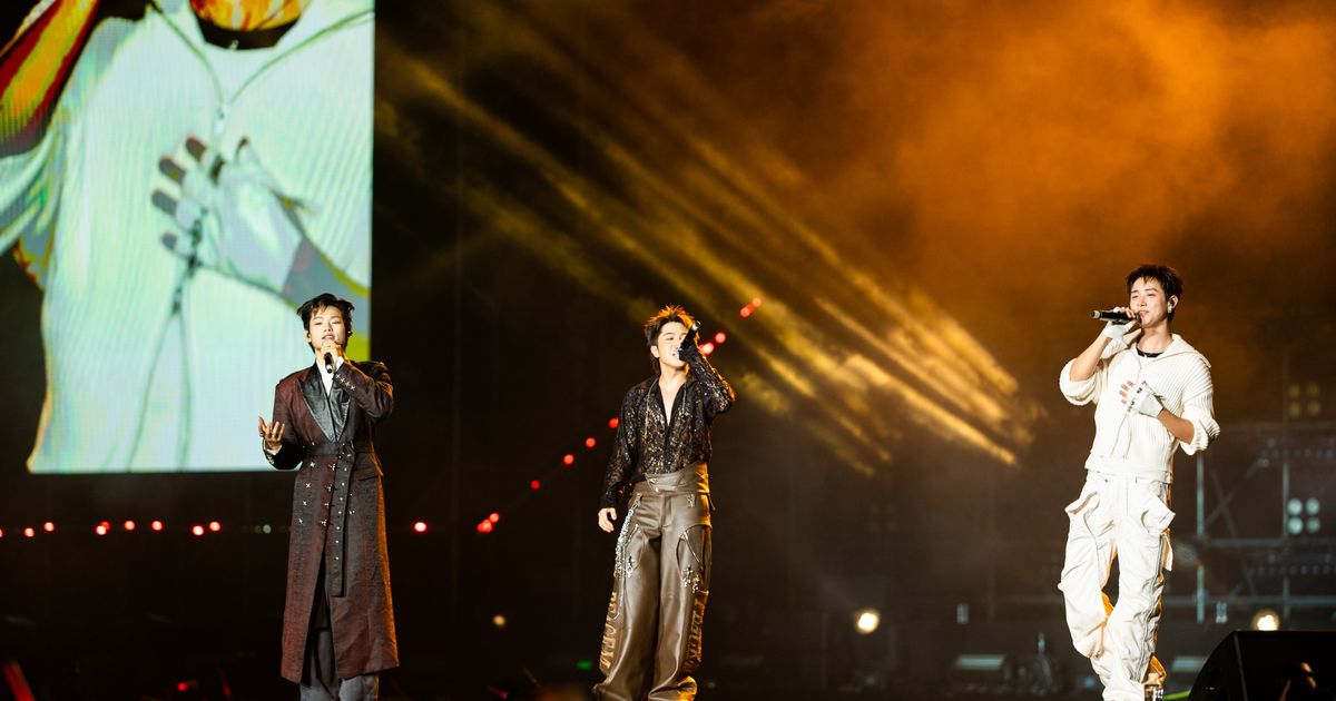 Sức nóng từ 5.500 khán giả tại AIRASIA THE NEXT LIVE CONCERT 2026 – Đà Nẵng khẳng định vị thế trung tâm sự kiện âm nhạc
