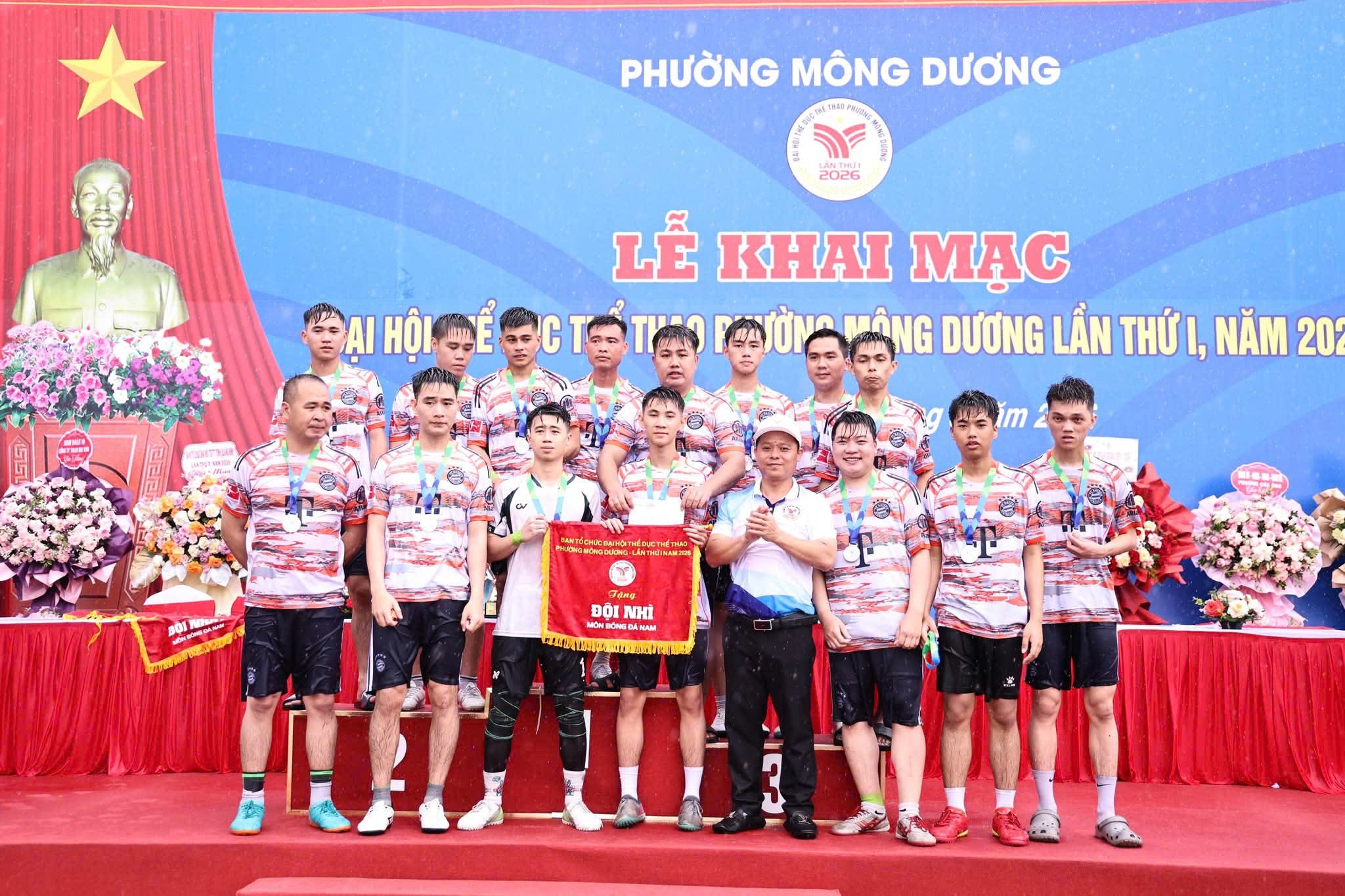 phuong-mong-duong-1779198656 phuong-mong-duong-1779198656.jpg