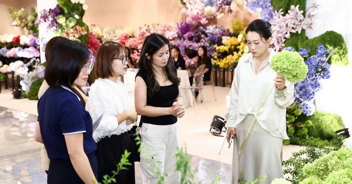 Hàng nghìn khách đổ về The Vietnam Grand WeddX 2026