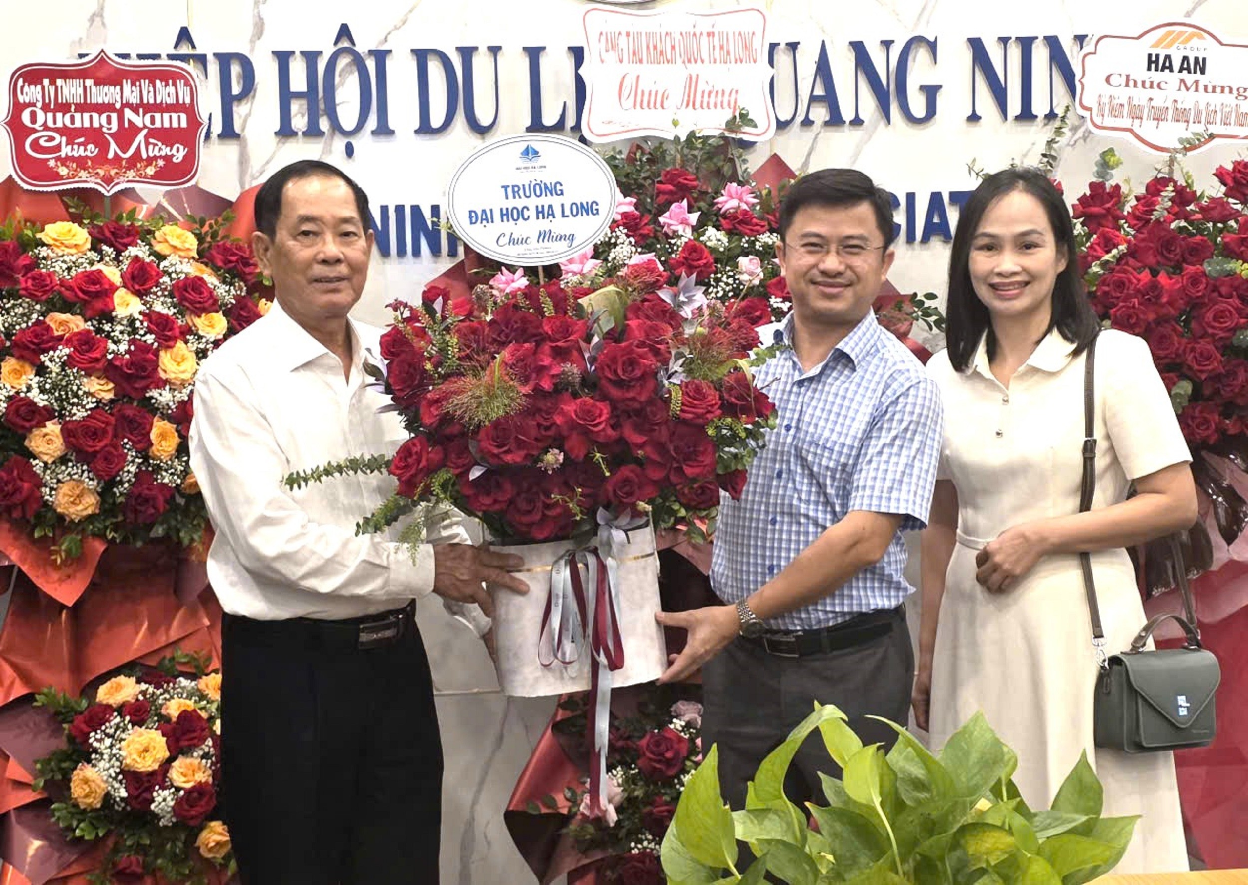 3-truong-dai-hoc-2-1783657325 3-truong-dai-hoc-2-1783657325.jpg