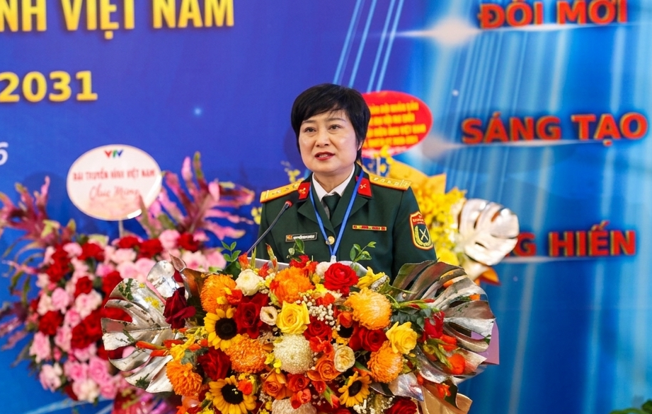 tham-luan-1787415418 tham-luan-1787415418.png