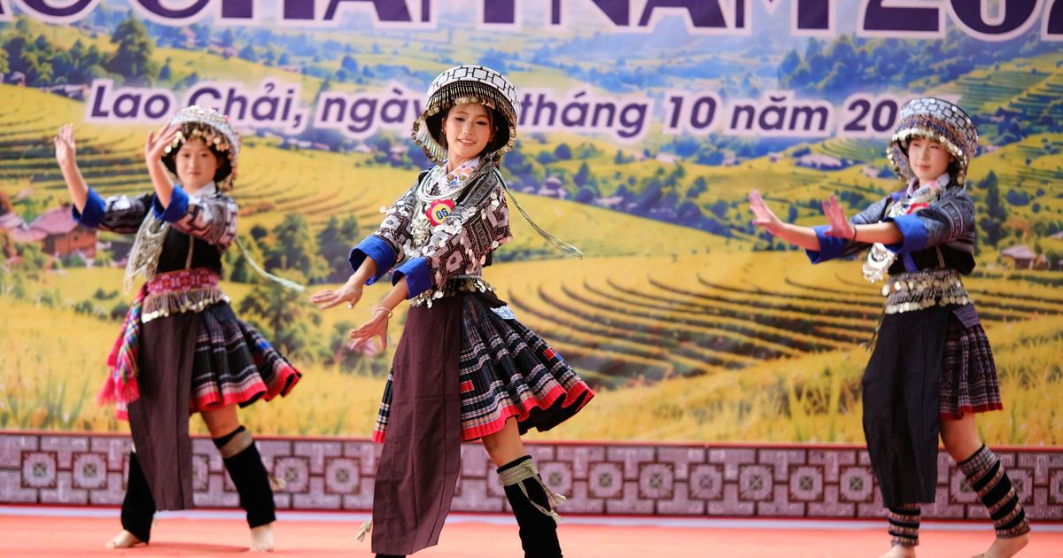 Lung linh cuộc thi Duyên dáng Sắc chàm 2026